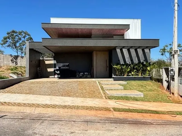 Casa Alto Padrão - Jardim Esmeralda