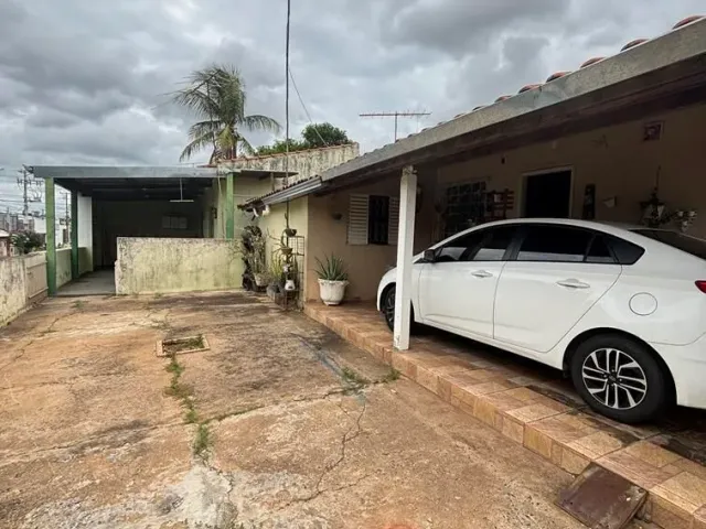 Casa em Palmital, Marília/SP - Núcleo Habitacional Juscelino Kubitschek