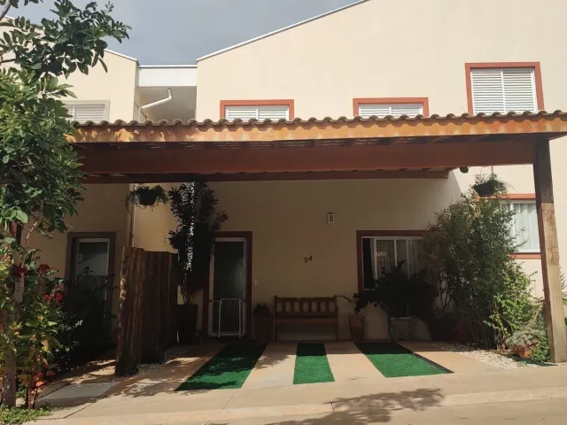 Casa em Condomínio - Jardim Sasazaki