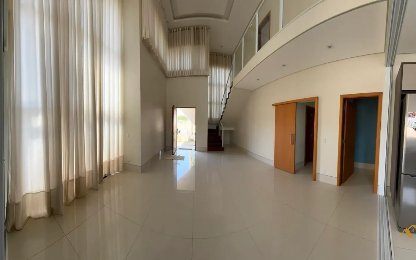 Casa em Condomínio - Loteamento Residencial E Comercial Fazenda Sao Sebastiao - foto 2
